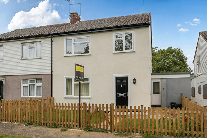 3 Bedroom Semi Detached House For Sale In Marion Crescent, Orpington, BR5