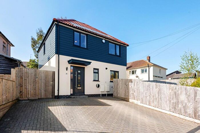 2 Bedroom Detached House For Sale In Stillman Close, Bristol, BS13