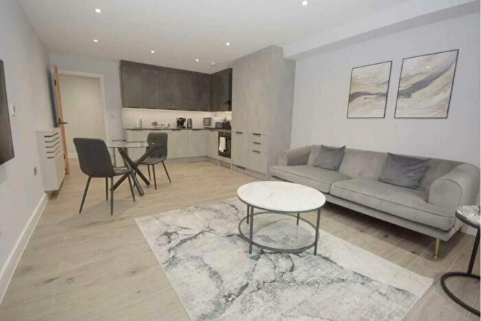 1 Bedroom Flat To Rent In The Hyde, NW9