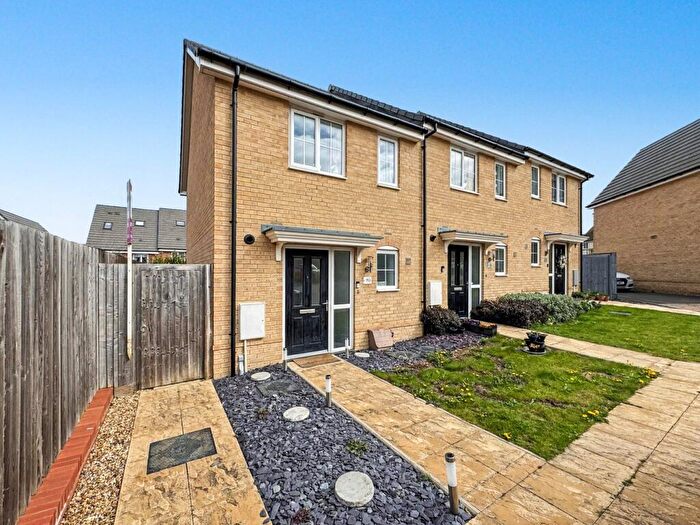 2 Bedroom End Of Terrace House For Sale In Fuller Way, Stowmarket, IP14