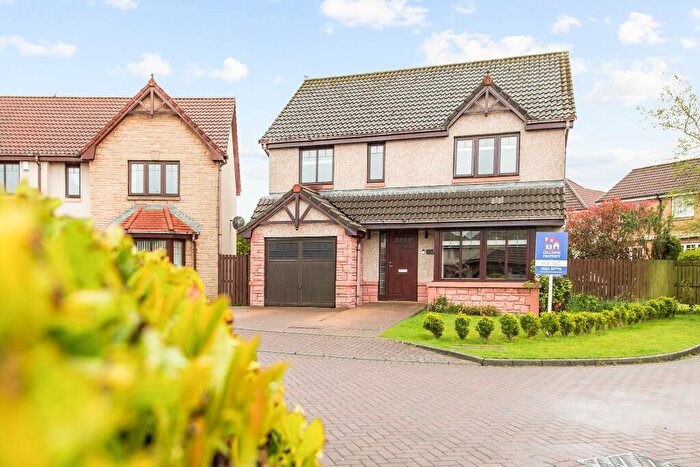4 Bedroom Detached House For Sale In Ochilview Court, The Inches, Larbert, Stirlingshire, FK5