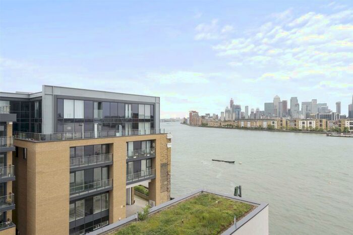 2 Bedroom Apartment To Rent In Wharf Street London, SE8