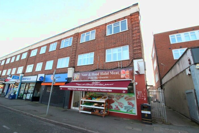 1 Bedroom Flat To Rent In London Road, North Cheam, SM3