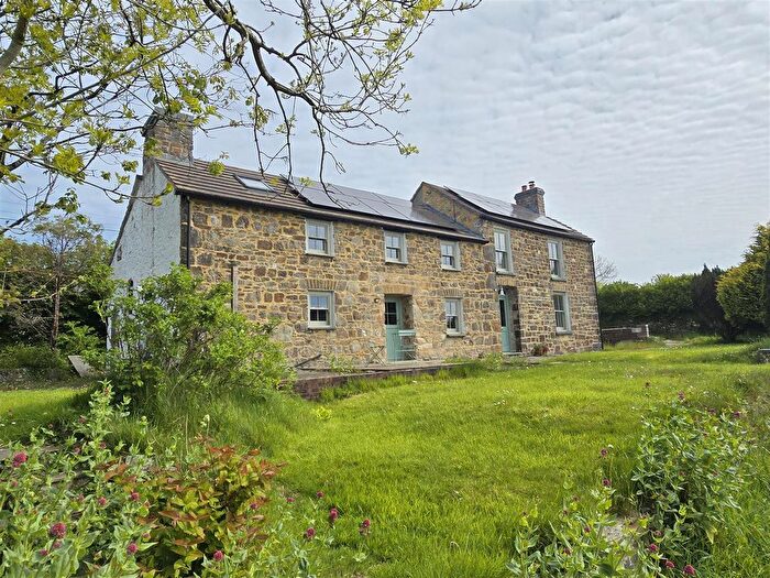 5 Bedroom Country House For Sale In Penffordd, Clynderwen, SA66