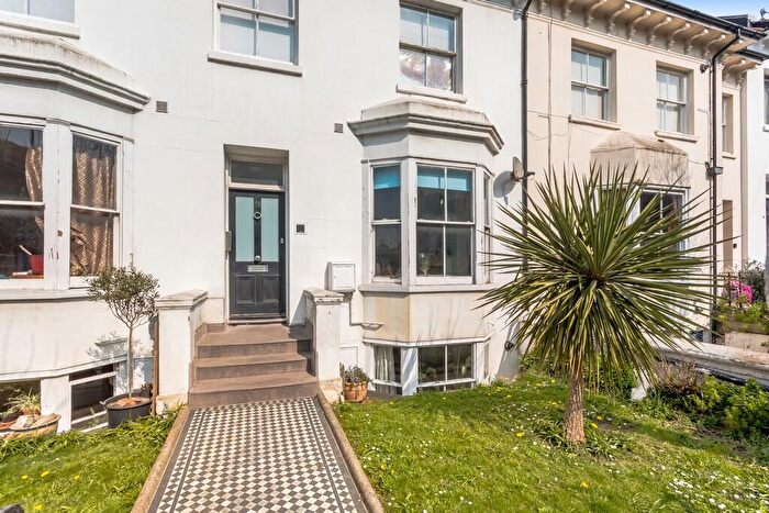 1 Bedroom Flat To Rent In Buckingham Place, Brighton, BN1