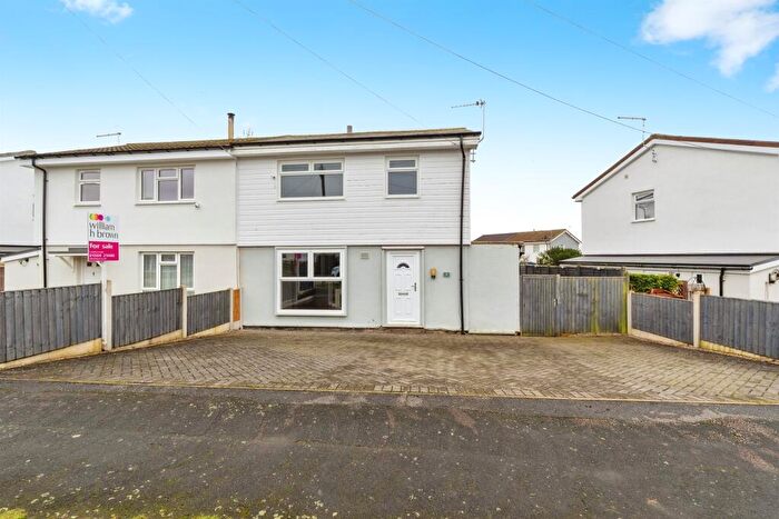 3 Bedroom Terraced House For Sale In Sharpley Drive, East Leake, Loughborough, LE12