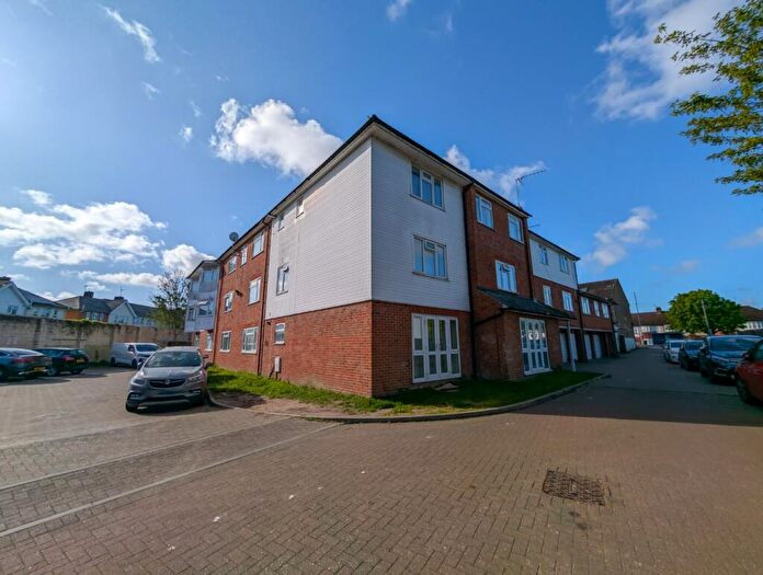 2 Bedroom Apartment To Rent In Parkwoods, Rochester Road, Gravesend, Kent, DA12