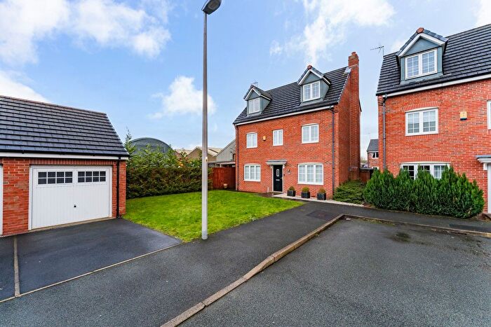 5 Bedroom Detached House For Sale In Langley Beck, Widnes, WA8