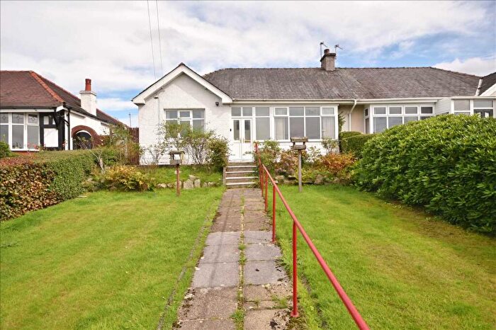 2 Bedroom Semi-Detached Bungalow For Sale In Blackburn Road, Chorley, PR6