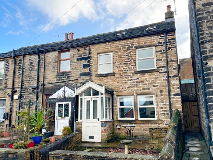3 Bedroom Semi-Detached House To Rent In Town End Road, Holmfirth, West Yorkshire, HD9