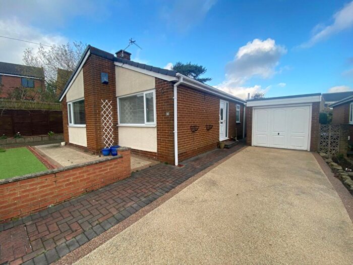 3 Bedroom Bungalow For Sale In Midhill Close, Brandon, Durham, DH7