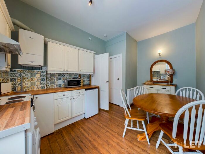 1 Bedroom Flat To Rent In Comiston Road, Comiston, Edinburgh, EH10