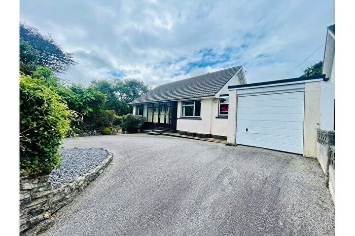 3 Bedroom Detached Bungalow For Sale In Bridge Road, Illogan, Illogan, TR16