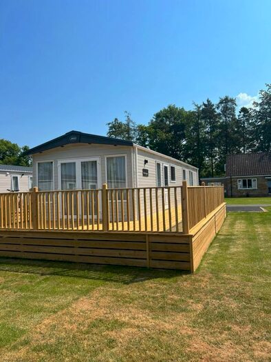 2 Bedroom Lodge For Sale In Gale Lane, Nawton, York, YO62
