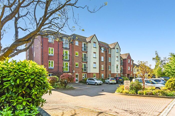 1 Bedroom Retirement Property To Rent In Byron Court, Stockbridge Road, Chichester, PO19