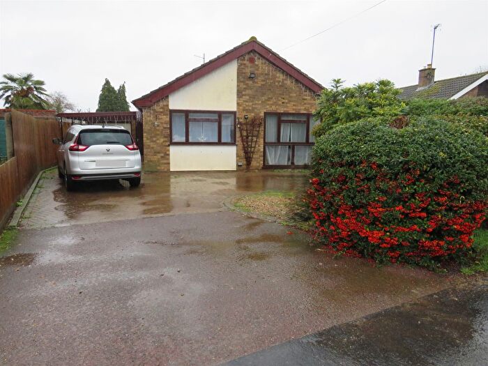 3 Bedroom Detached Bungalow For Sale In King Street, Wimblington, March, PE15