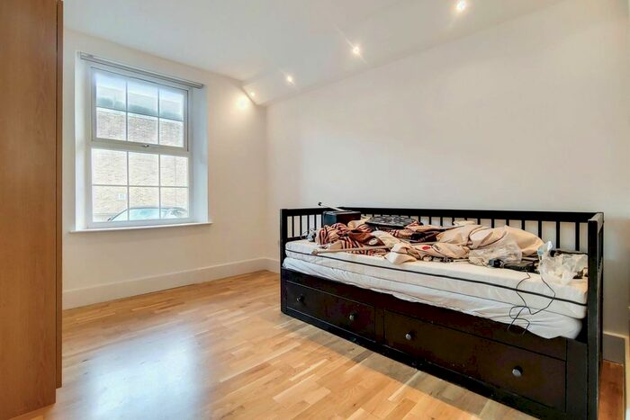4 Bedroom Flat To Rent In Jebb Avenue, Brixton Hill, London, SW2
