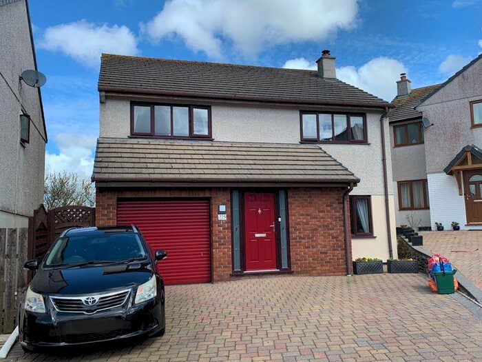 4 Bedroom Detached House For Sale In Creakavose Park, St. Austell, PL26