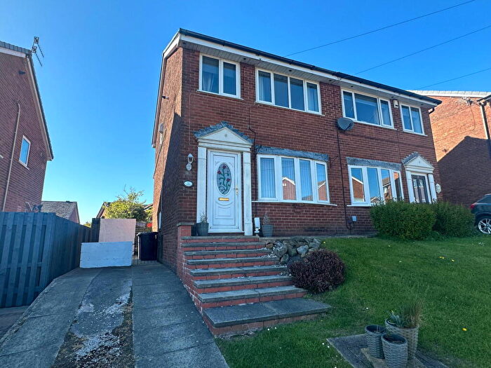 3 Bedroom Semi Detached House For Sale In Grassington Drive, Burnley, BB10