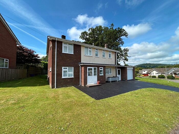 5 Bedroom Detached House For Sale In The Chase, Honiton, Devon, EX14