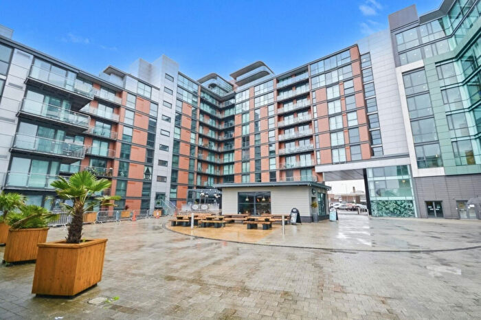 1 Bedroom Apartment For Sale In Gateway Plaza, Plaza Quarter, Sackville Street, Barnsley, S70