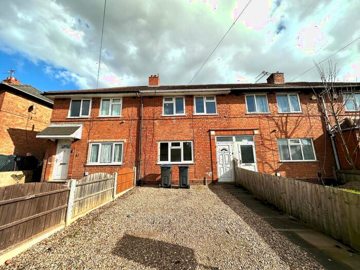 3 Bedroom Terraced House To Rent In Sunningdale Road, Tyseley, B11