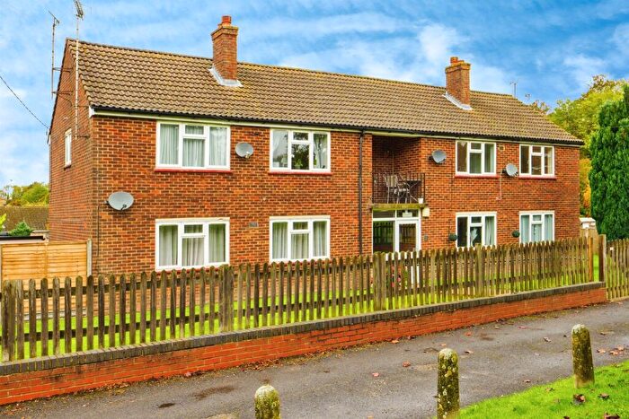 2 Bedroom Flat For Sale In Station Road, Adisham, Canterbury, CT3