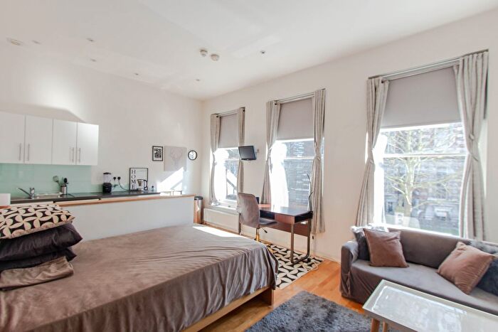 Studio To Rent In Blythe Road, Kensington, London, W14