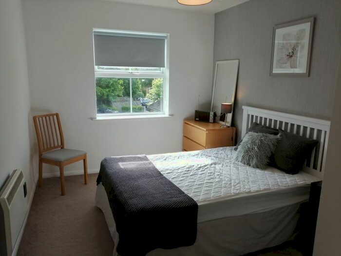 2 Bedroom Flat To Rent In Pipkin Court, Coventry, CV1