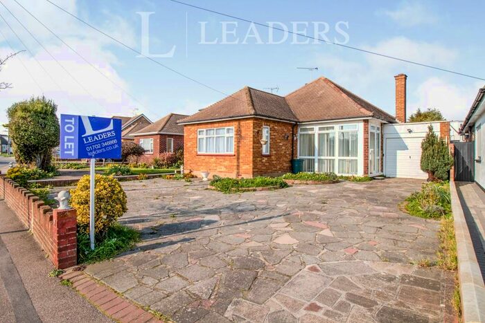 2 Bedroom Bungalow To Rent In Leitrim Avenue, Shoeburyness, SS3
