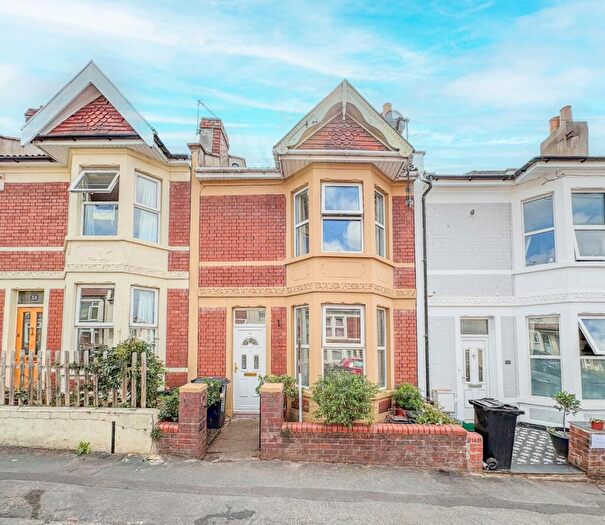 2 Bedroom Terraced House For Sale In Upper Sandhurst Road, Brislington, Bristol, BS4