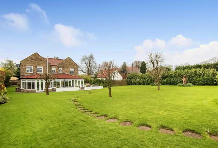 4 Bedroom Country House For Sale In Orchard House And Building Plot, Denton, DL2
