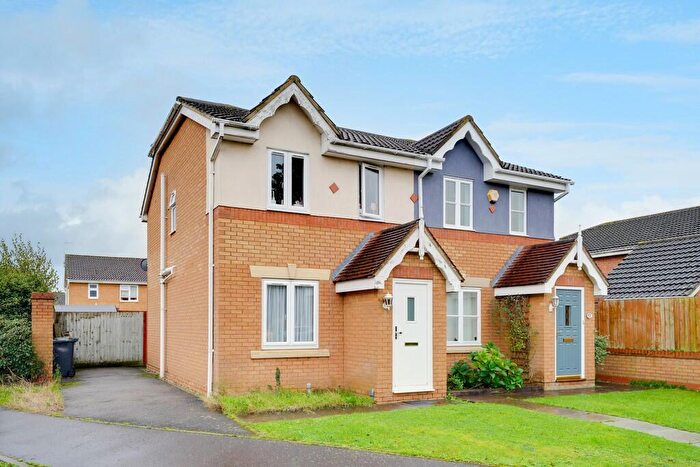 2 Bedroom Semi-Detached House To Rent In Alder Drive, Huntingdon, PE29