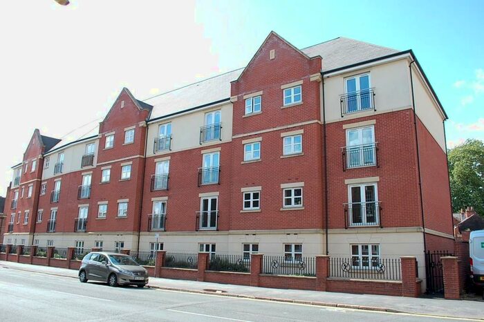 2 Bedroom Apartment To Rent In Manor Gardens, Loughborough, LE11