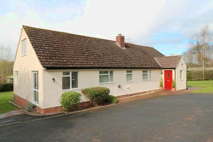 3 Bedroom Bungalow To Rent In Peterchurch, Hereford, HR2
