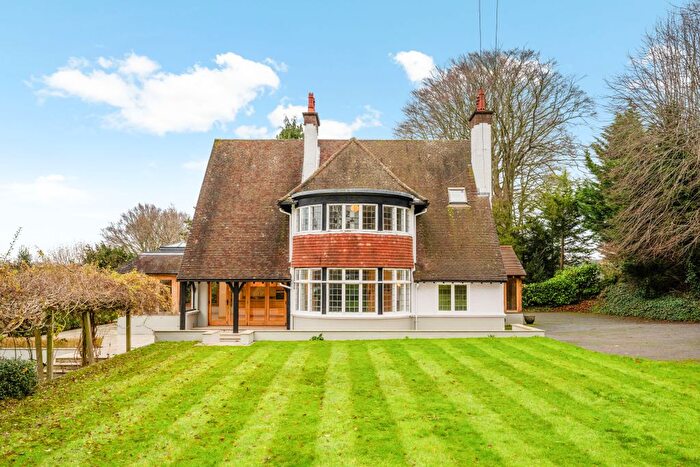 7 Bedroom Detached House To Rent In Park View Road, Woldingham, Caterham, CR3