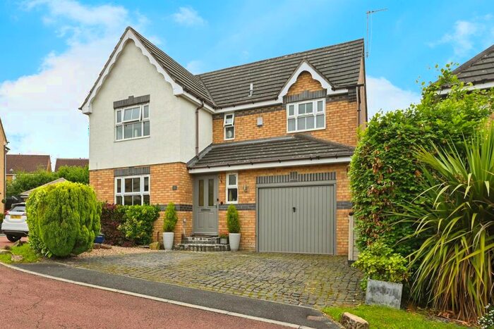 4 Bedroom Detached House For Sale In Calke Avenue, Huthwaite, Sutton-In-Ashfield, NG17