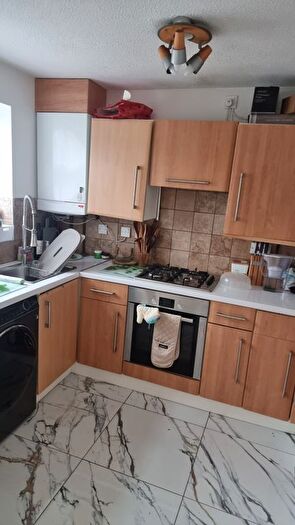 2 Bedroom Semi Detached House To Rent In Bolton, BL3