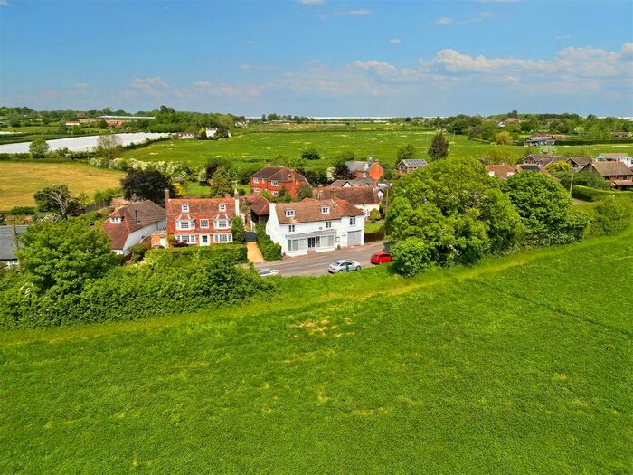 6 Bedroom Detached House For Sale In The Street, Mereworth, Maidstone, ME18