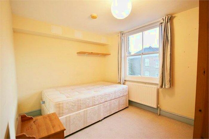 2 Bedroom Maisonette To Rent In Denmark Rd, Camberwell, SE5