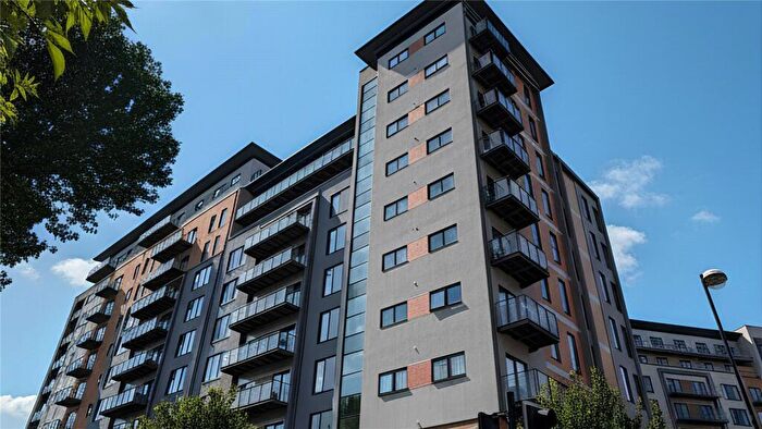 2 Bedroom Apartment To Rent In Taylorson Street South, Salford, M5