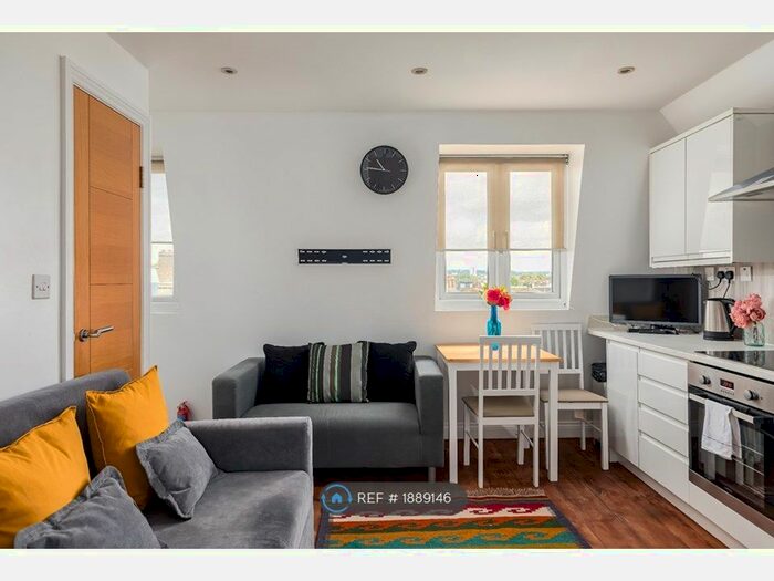 2 Bedroom Flat To Rent In Harrow Road, London, W9