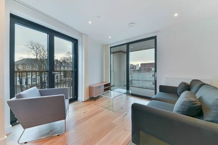 2 Bedroom Flat To Rent In Brick Kiln One, Station Road, Portrait Two, Lewisham, SE13