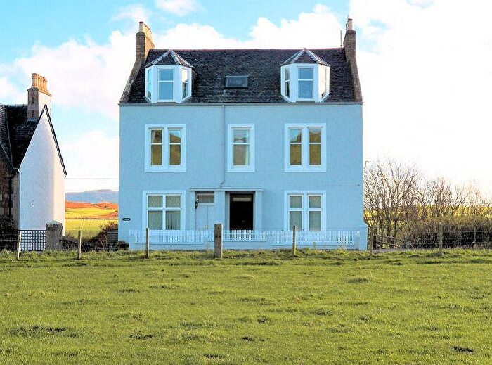 3 Bedroom Apartment For Sale In Southend, Campbeltown, PA28