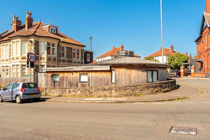 2 Bedroom Detached House To Rent In The Round House, Gloucester Rd, BS7