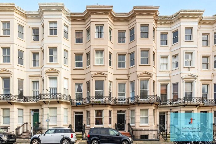 2 Bedroom Flat To Rent In Holland Road, Hove, BN3