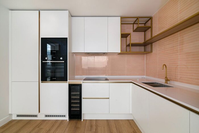 2 Bedroom Flat To Rent In Waterview House, Wembley, HA0