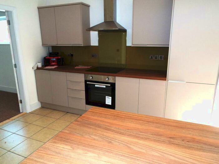 2 Bedroom Detached Bungalow To Rent In Leamington Road, Branston, DE14