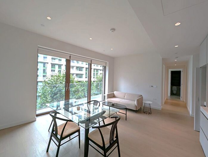 2 Bedroom Flat To Rent In Lewis Cubitt Walk, King's Cross, London, N1C