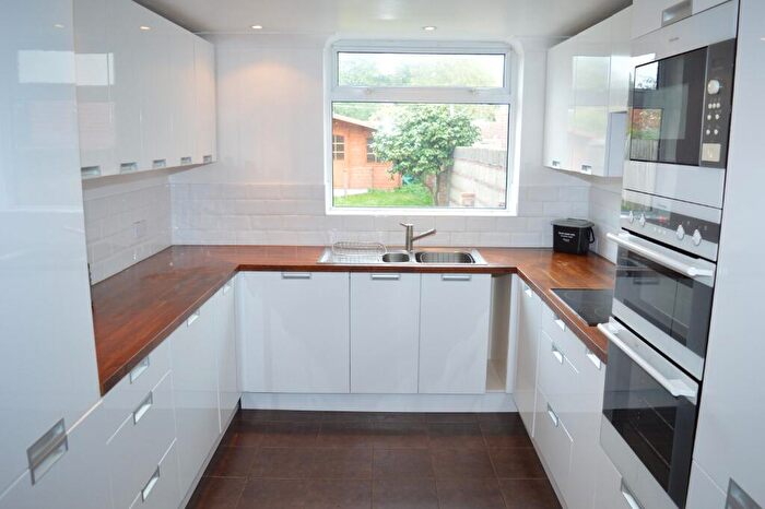 4 Bedroom Detached House To Rent In Dereham Road, Norwich, NR2